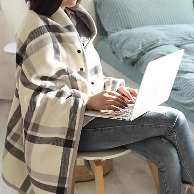 Plaid couverture poncho
