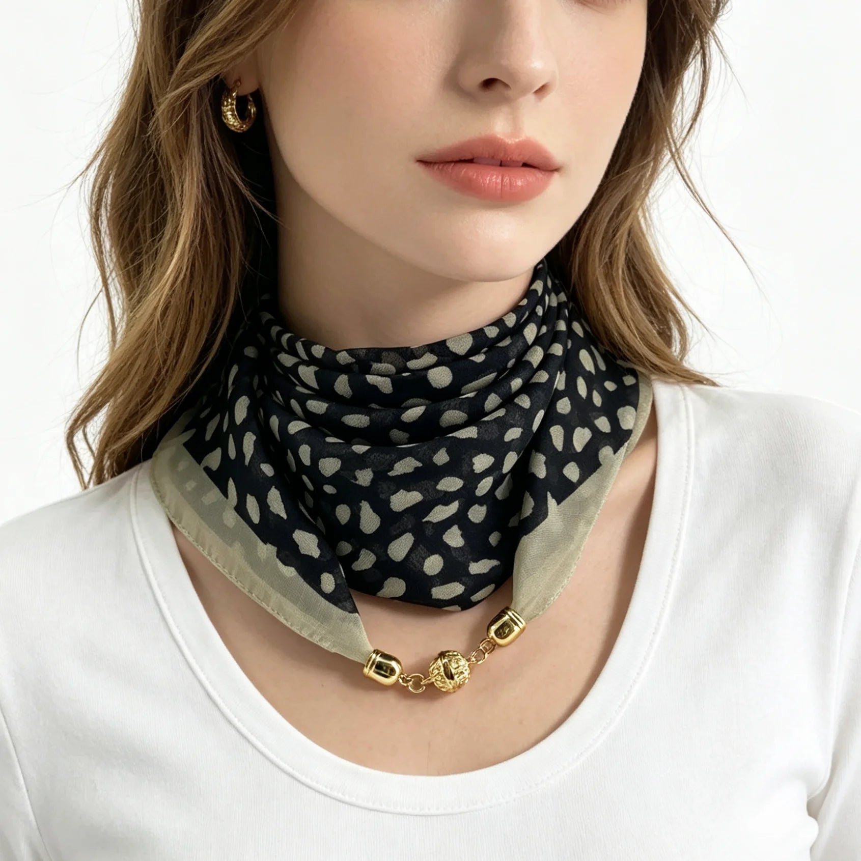 Foulard en Mousseline à Motifs Léopard Femme 60CM– Fermeture à Boucle Magnétique