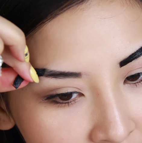 Gel teinté pour les sourcils